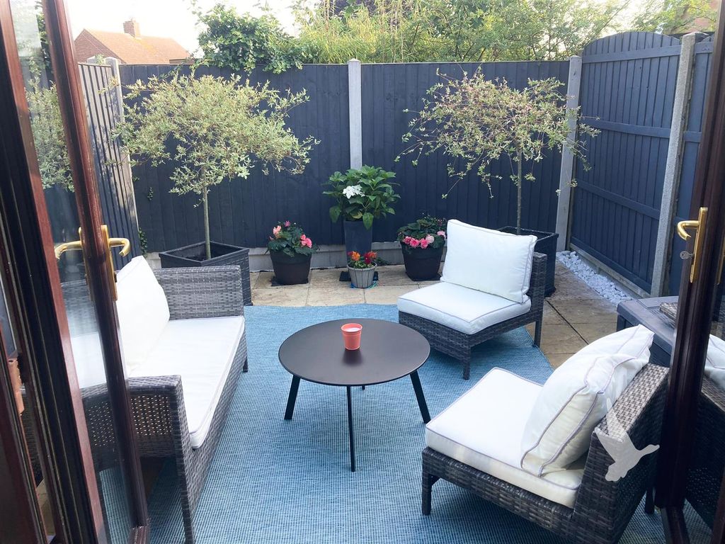 Property photo 2 of 12 12 Rear Garden.Jpg