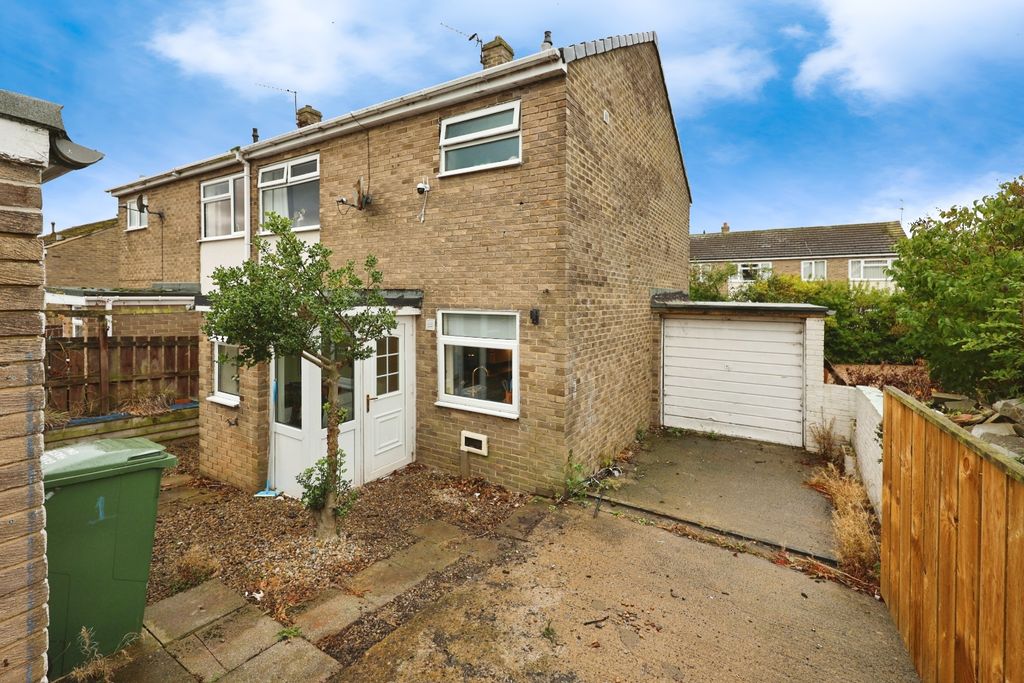 Property photo 1 of 11 Pbox-Img.Jpg