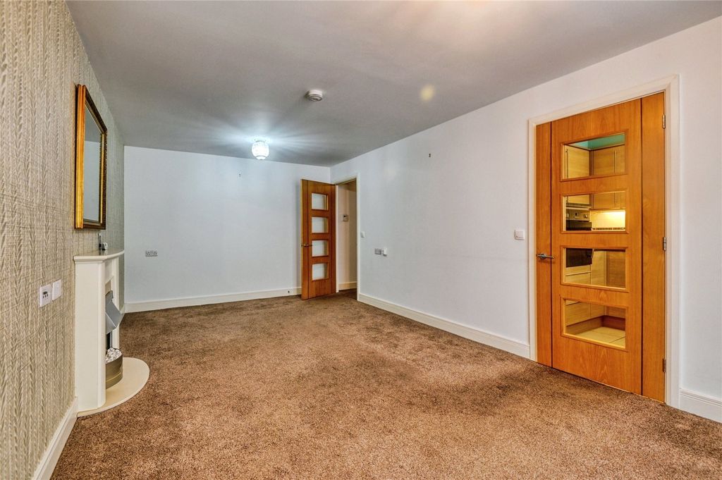 Property photo 3 of 9 Picture No. 15