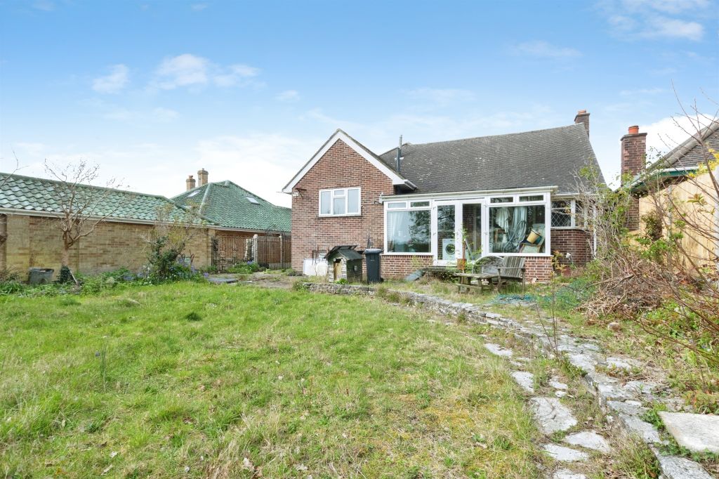 Property photo 2 of 16