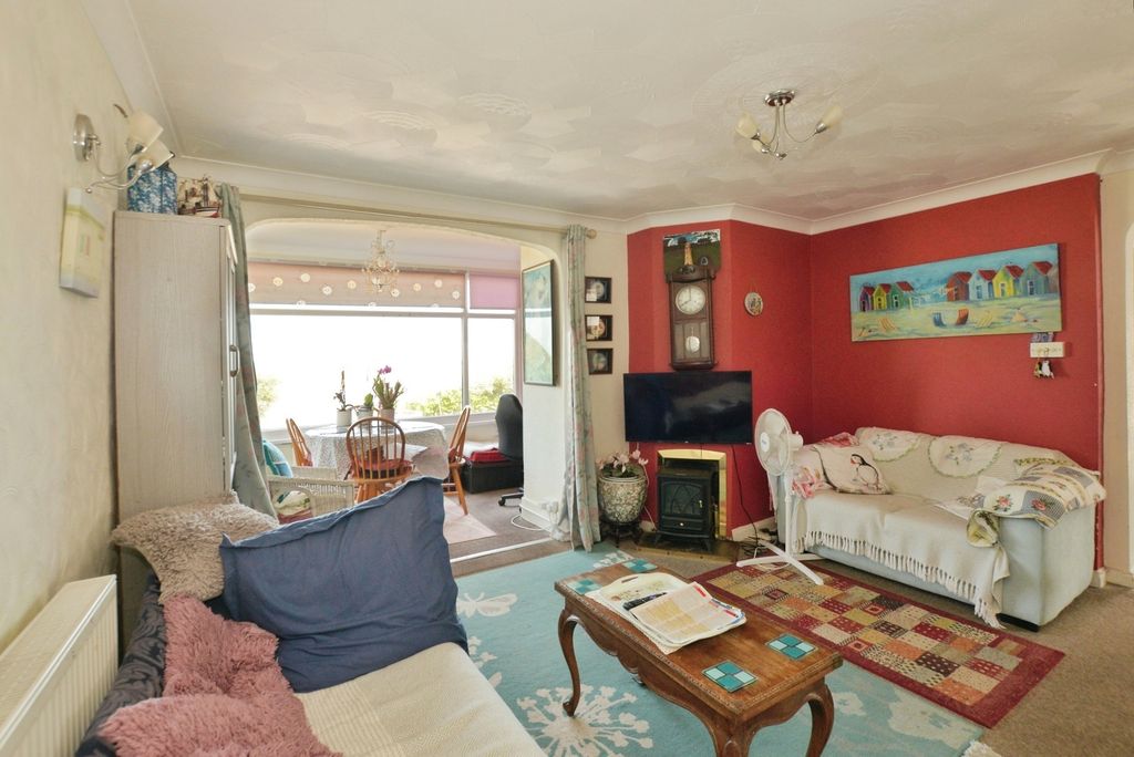 Property photo 3 of 20 Pbox-Img.Jpg