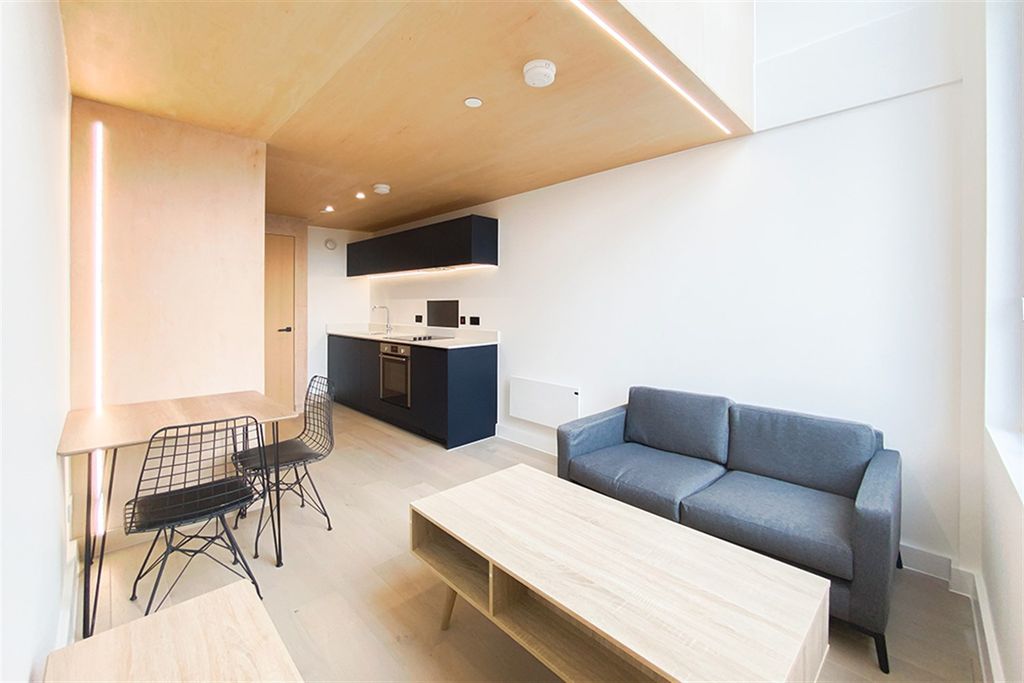 Property photo 1 of 11 (Main)
