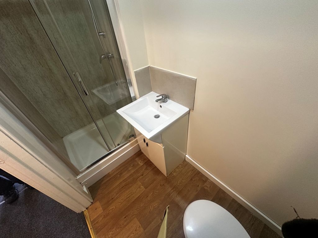 Property photo 3 of 3