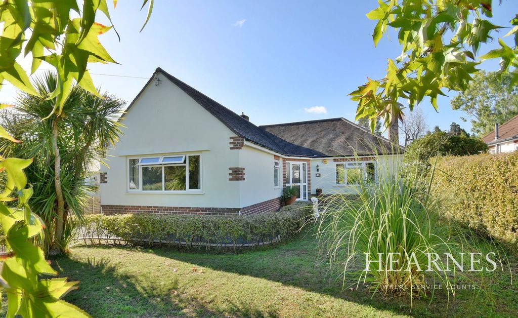 Property photo 1 of 12