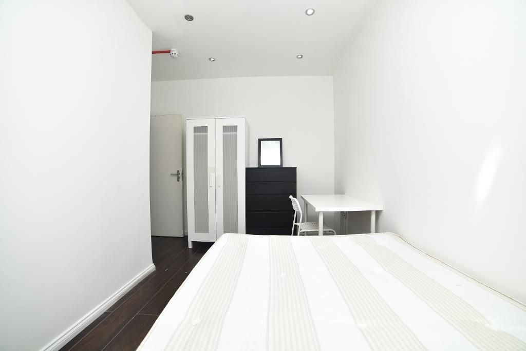 Property photo 2 of 17 Photo 2