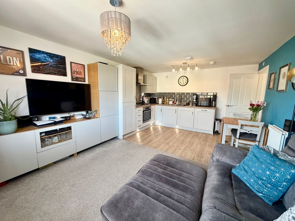 Property photo 3 of 15 Img_1019