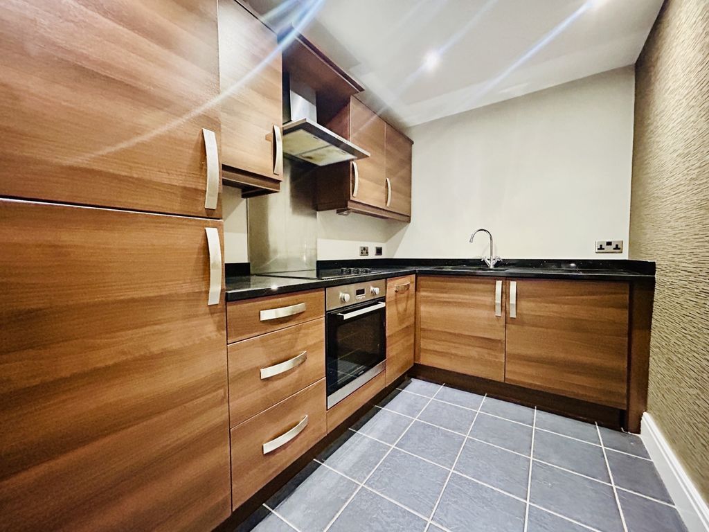 Property photo 3 of 21 Img_2645