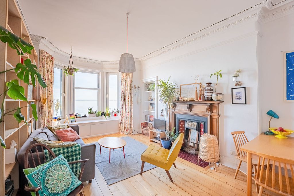 Property photo 2 of 22 Property Image 2