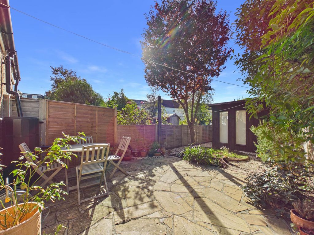 Property photo 2 of 18