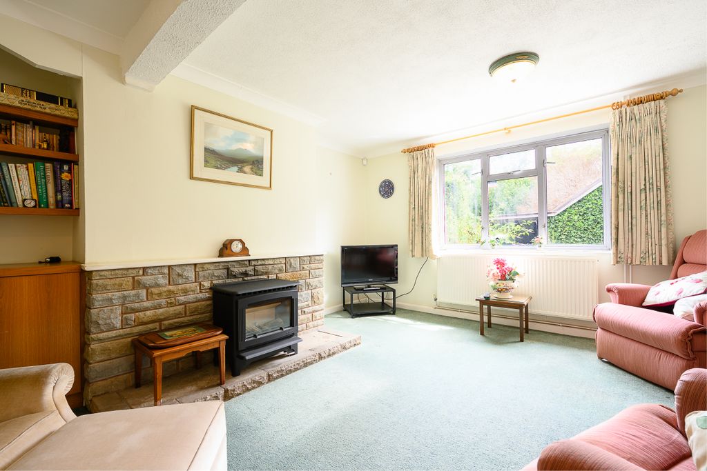 Property photo 2 of 16 Willow Cottage-10
