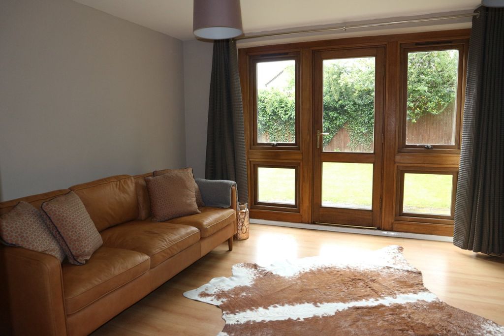 Property photo 2 of 10 Picture No. 05