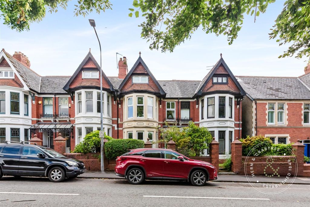 Property photo 1 of 56 Penciseley-Road-55.Jpg
