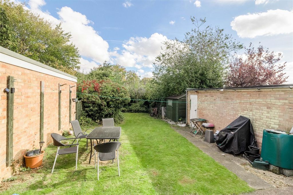 Property photo 3 of 15