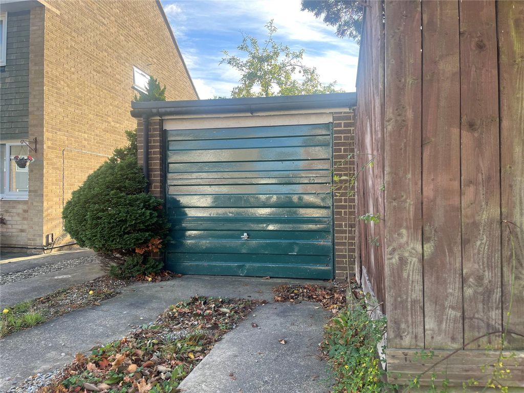 Property photo 2 of 20 Picture No. 31