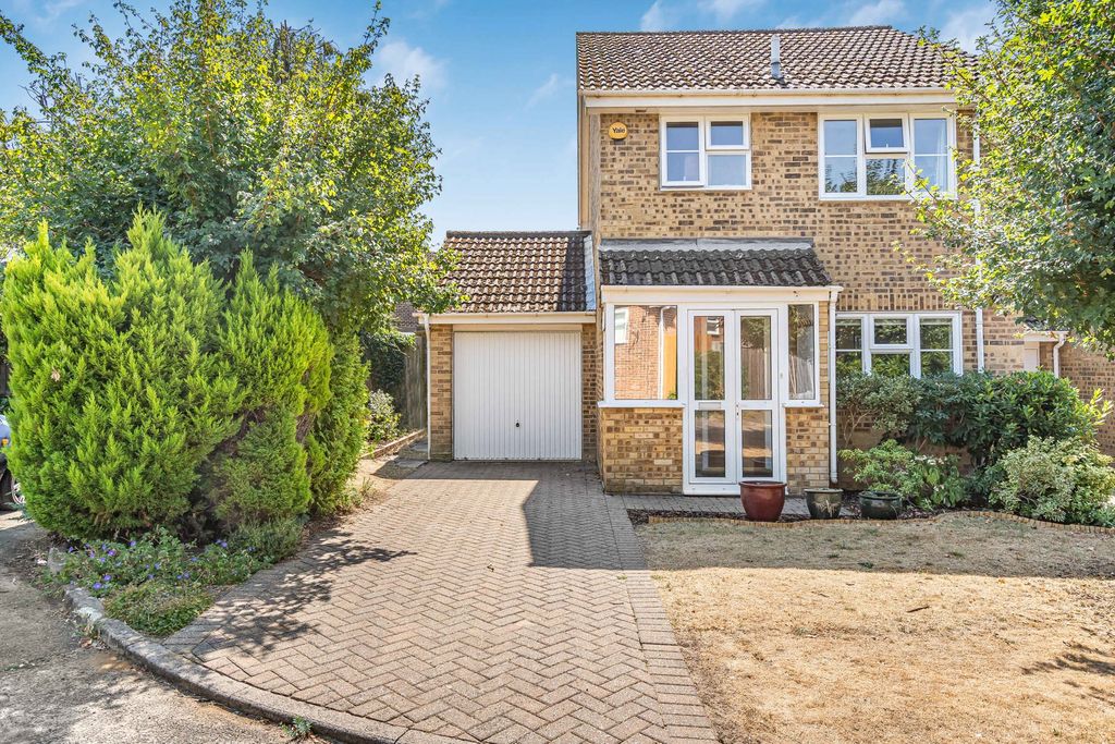 Property photo 1 of 28 12_90080