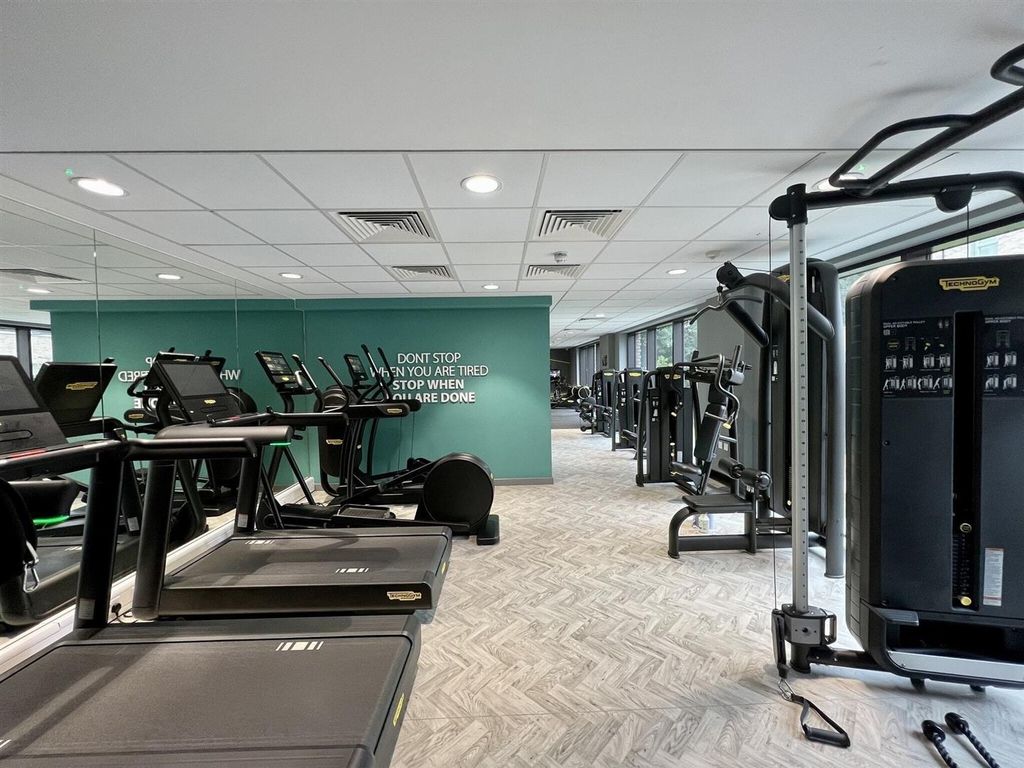 Property photo 3 of 11 1 Bedroom, New Building, E6 For Sale By Barrain Lo