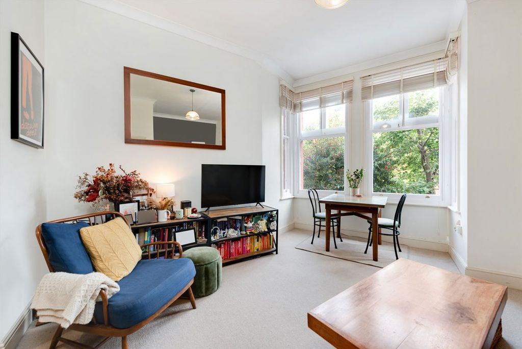 Property photo 3 of 4