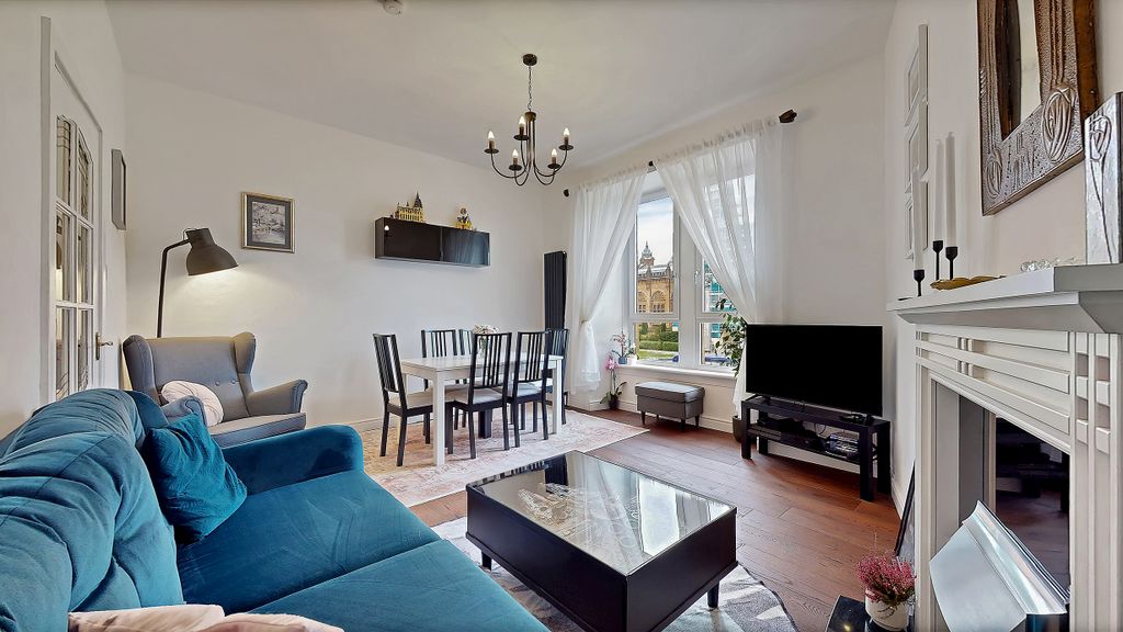 Property photo 3 of 25 32-Print-36 Regent Moray Street Flat 1.3_23