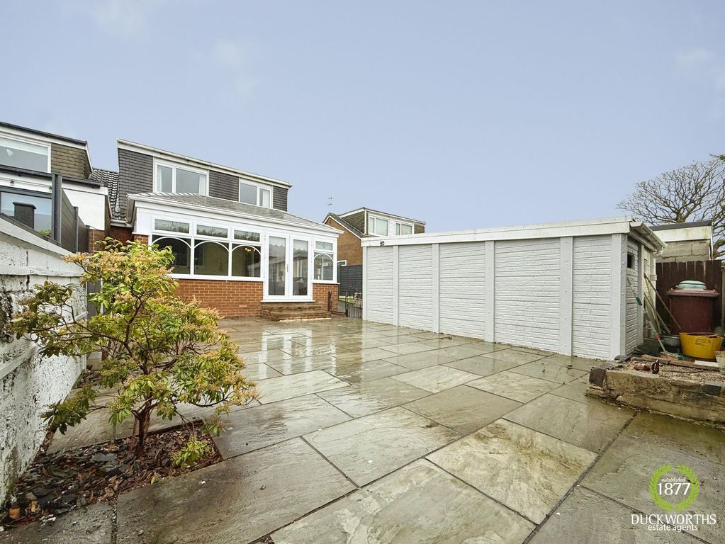 Property photo 1 of 27