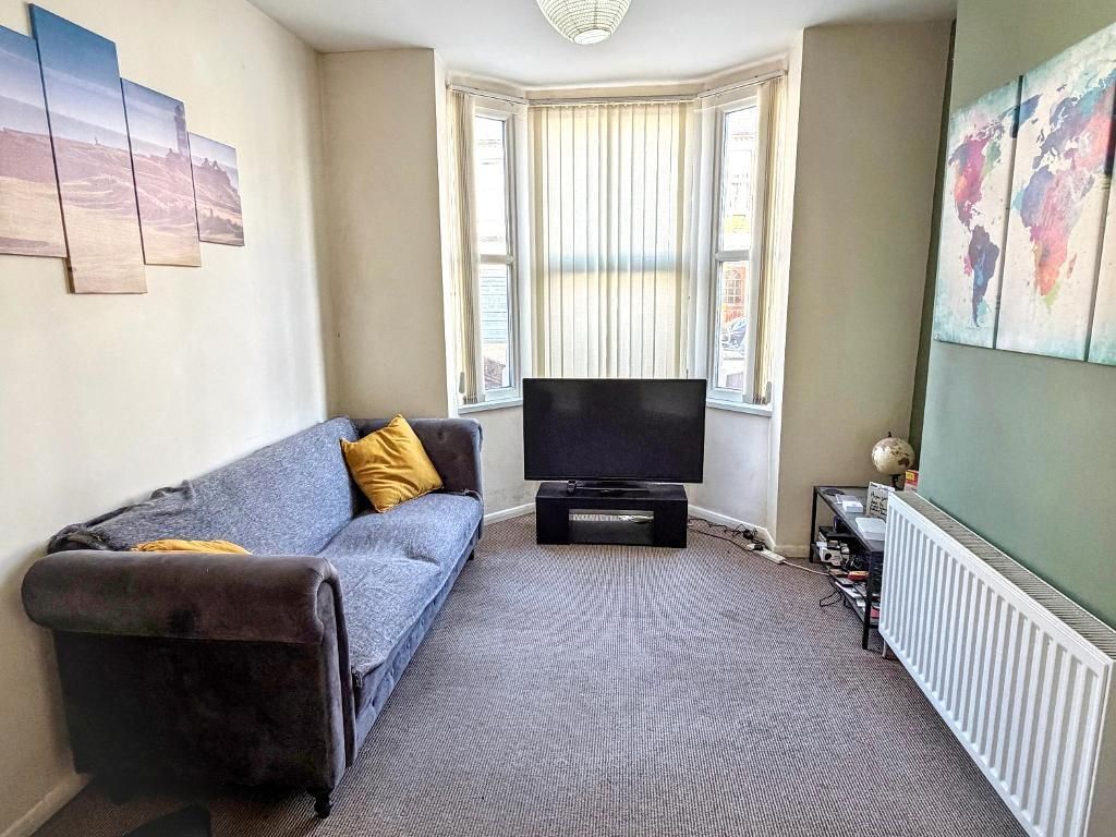 Property photo 3 of 12 Photo 3