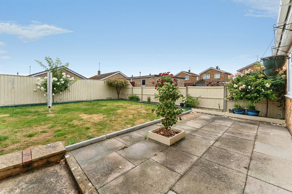 Property photo 3 of 18