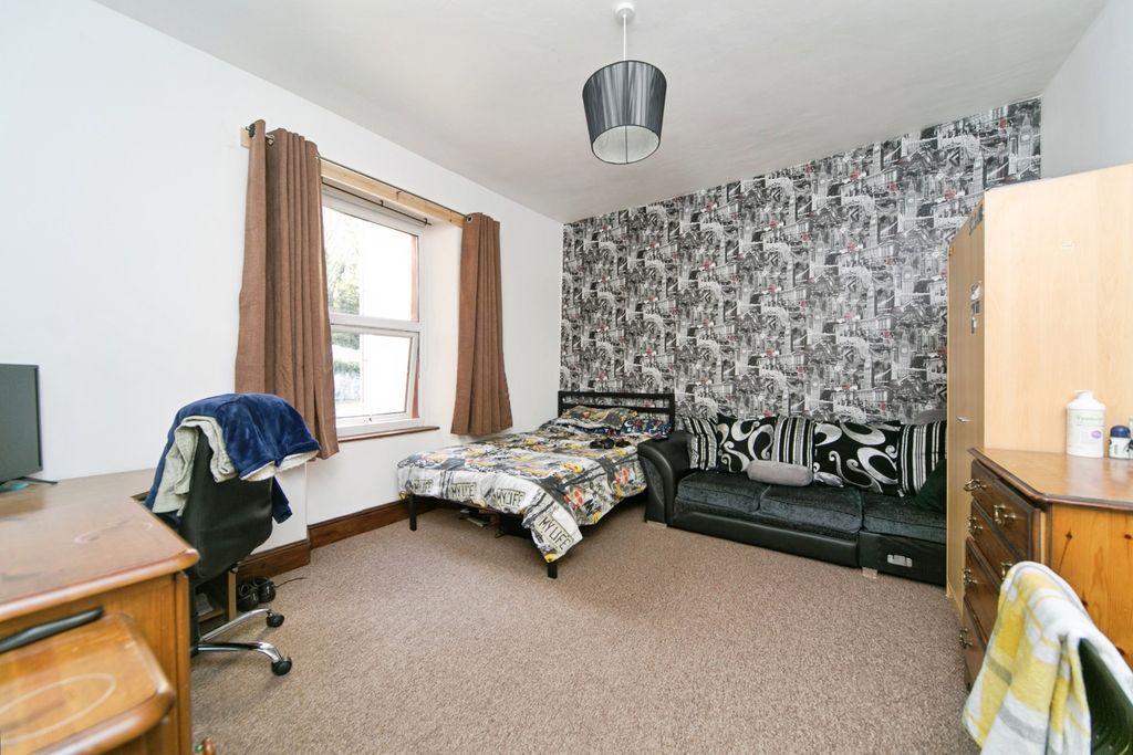 Additional image 9 of 6 bed end terrace house for saleMarine Crescent, Penmaenmawr, Conwy LL34