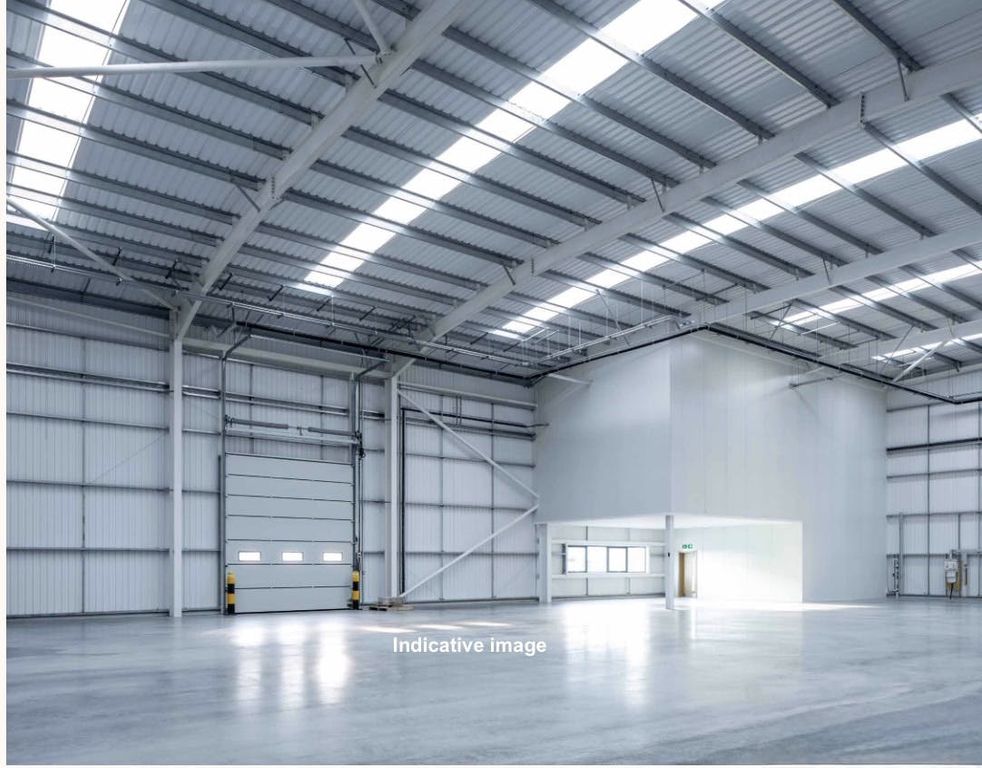 Property photo 2 of 4 Tungsten Park, Frimley