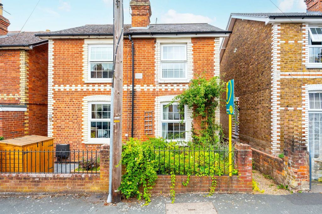 Property photo 2 of 12