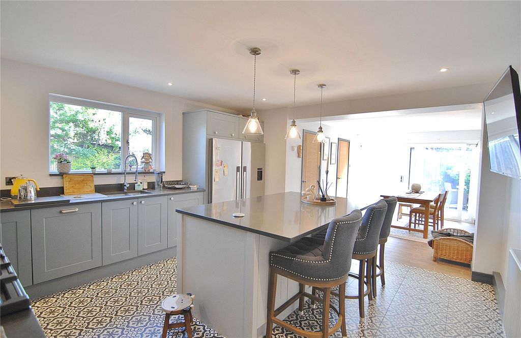 Property photo 3 of 31 Picture No. 74