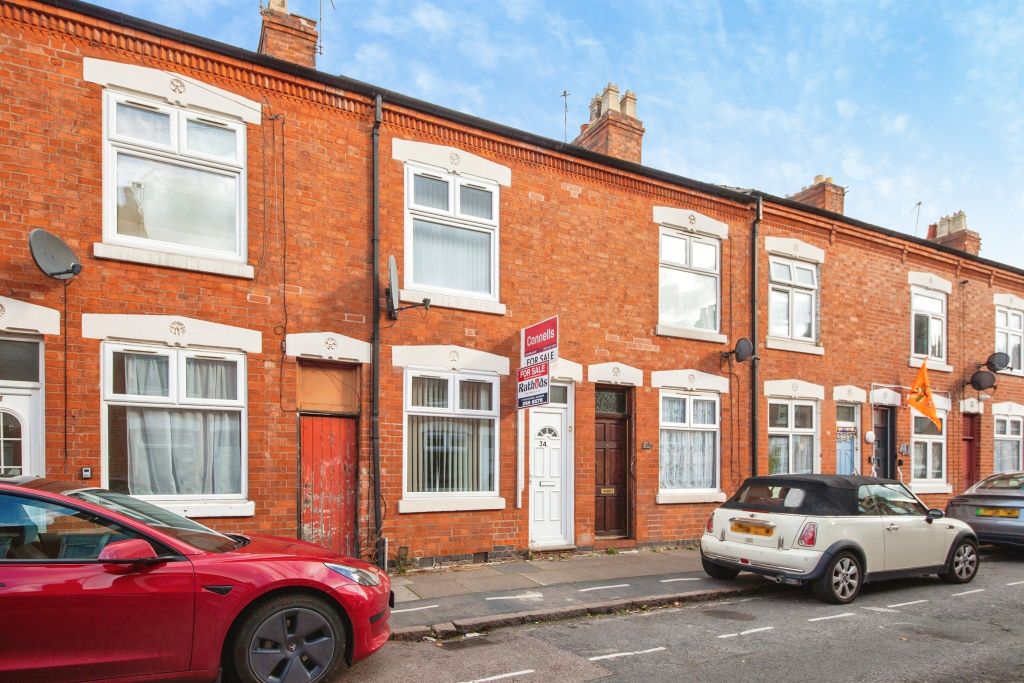 Property photo 1 of 18