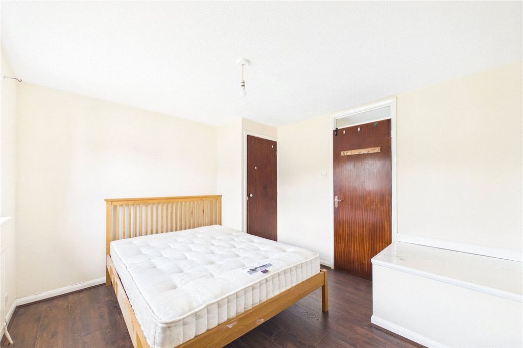 Property photo 3 of 10 Picture No. 09