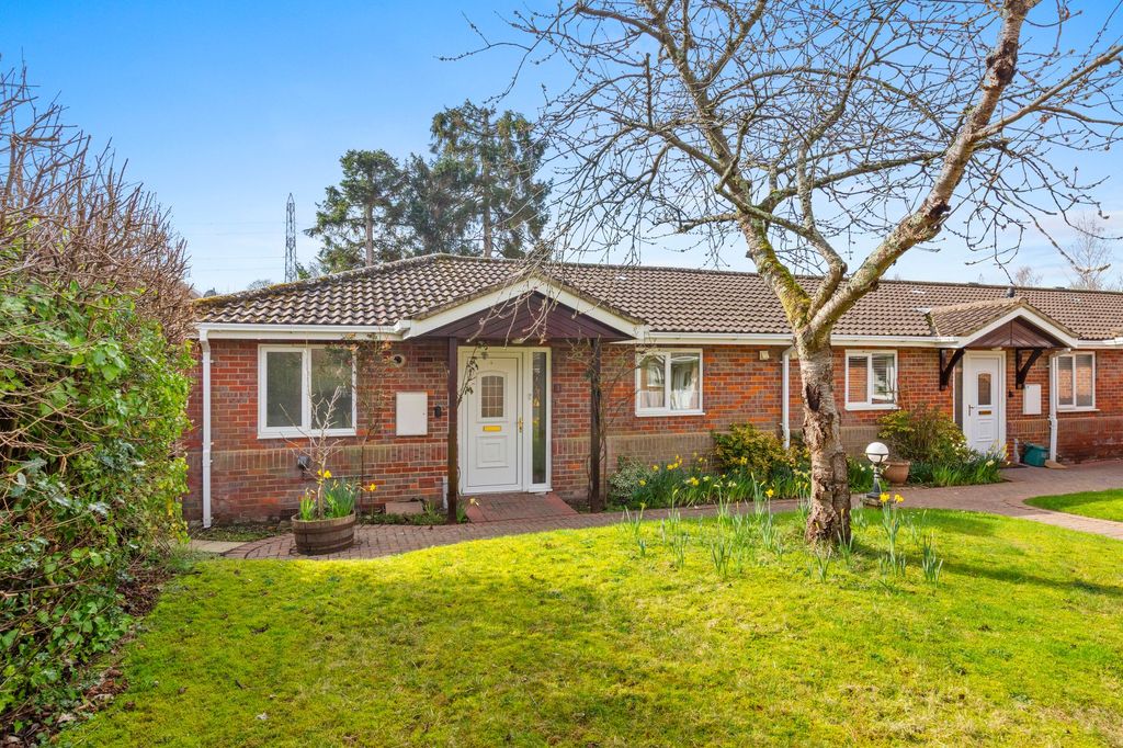 Property photo 1 of 12 Front