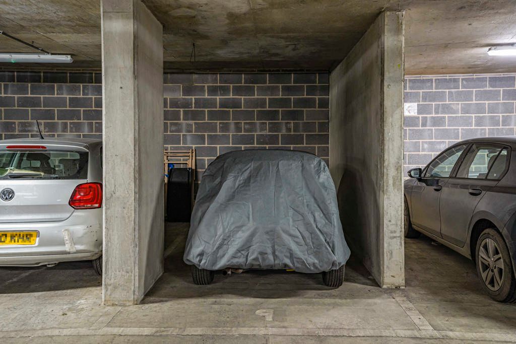 Property photo 3 of 5 Car Park