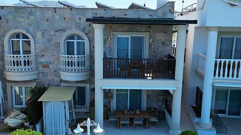 Property photo 2 of 19 Bodrum Seafront Property For Sale In Kadikalesi - First Floor, 3-Bedroom Residence