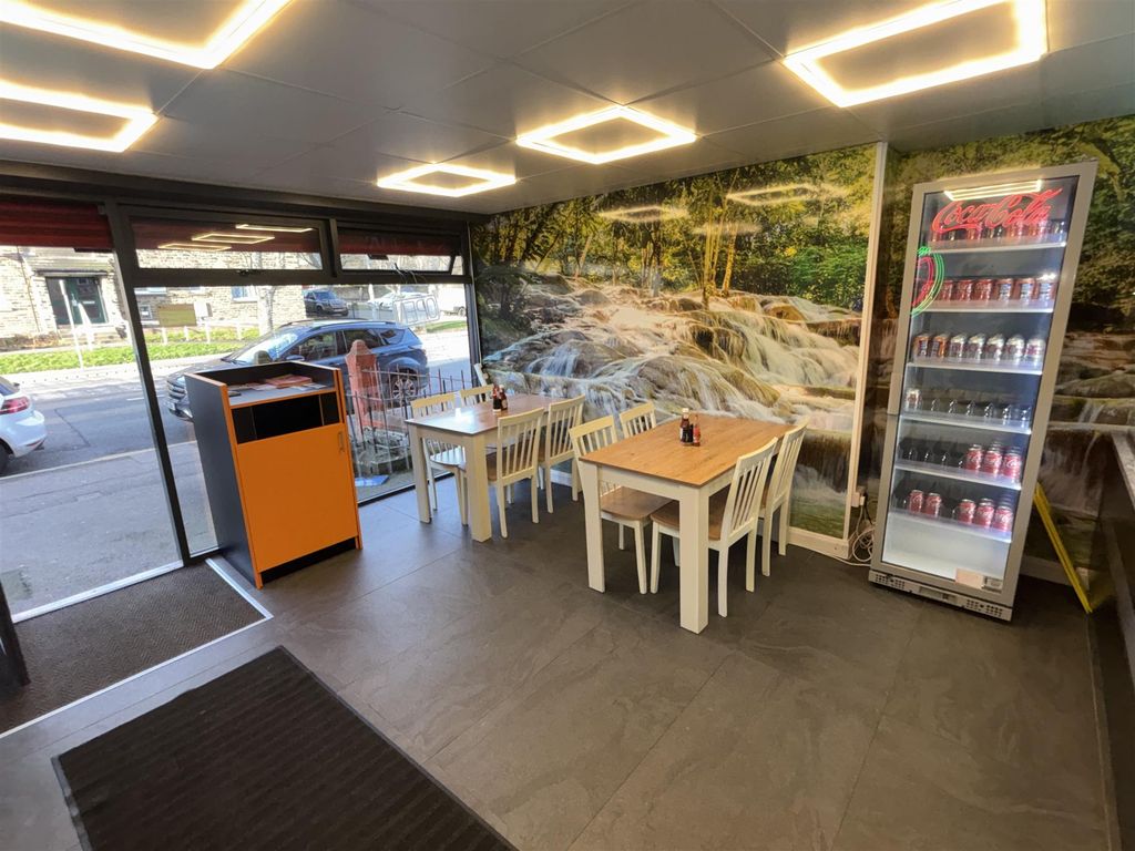 Property photo 3 of 6 Photo 2