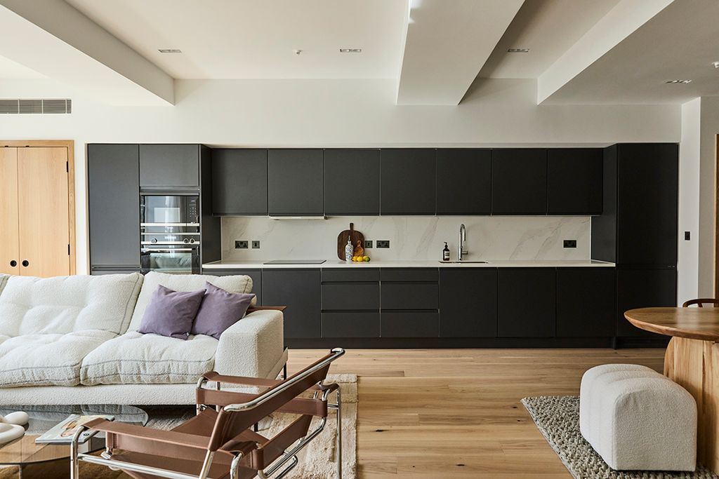 Property photo 2 of 39 Arclight Lofts, Covent Garden WC2 Kitchen