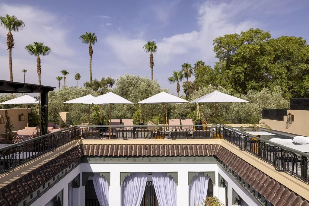 Property photo 1 of 25