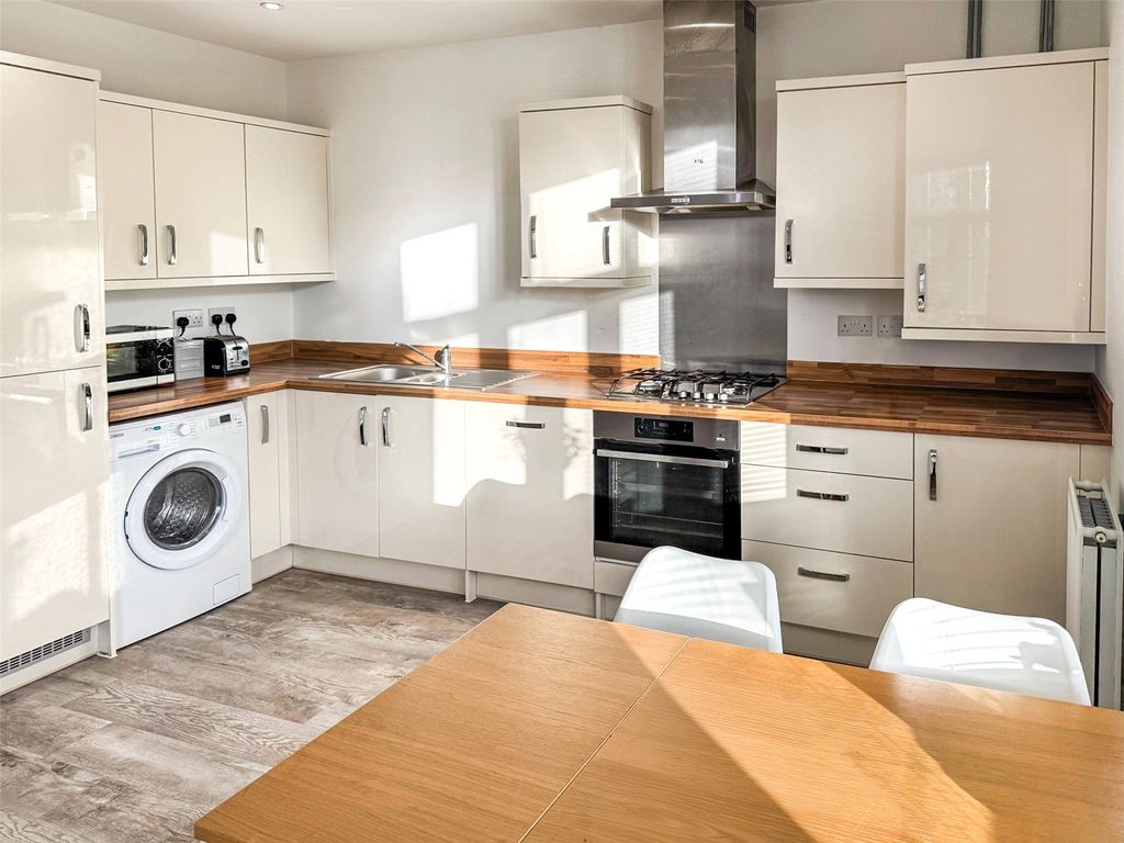 Property photo 2 of 9 Picture No. 03