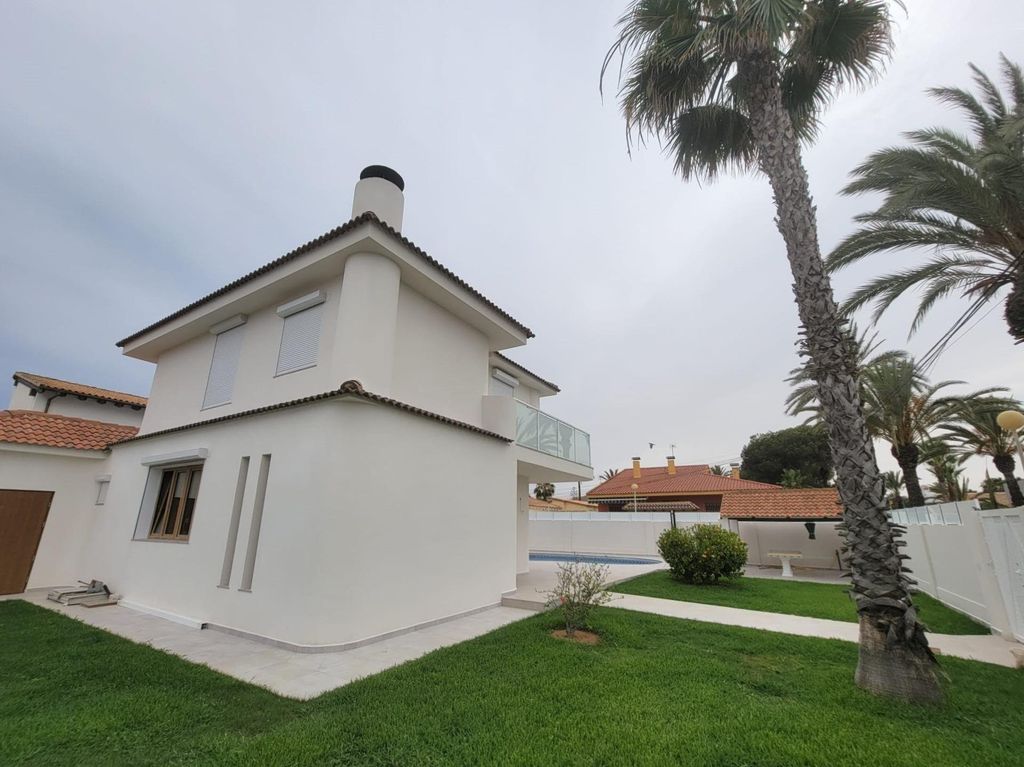 Property photo 1 of 30