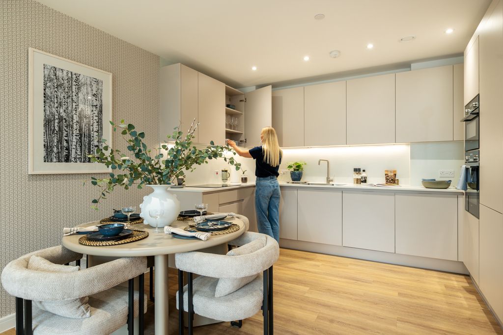 Property photo 1 of 11 7