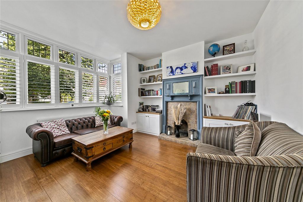 Property photo 3 of 21 Picture No. 03