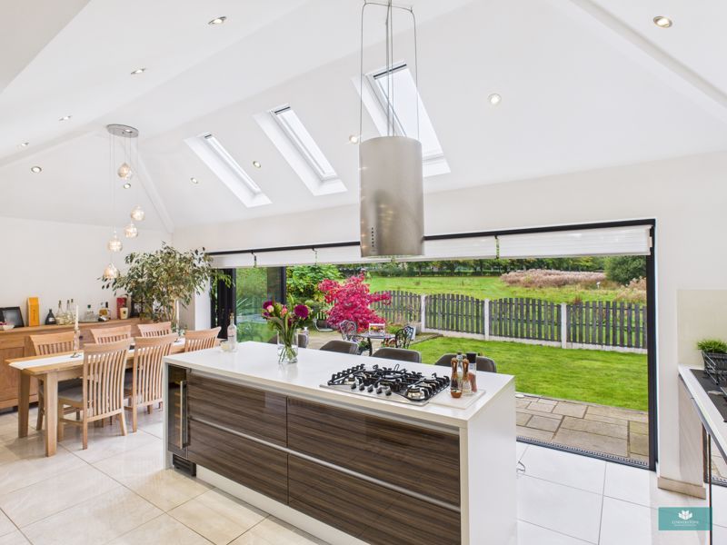 Property photo 2 of 23 Photo 24