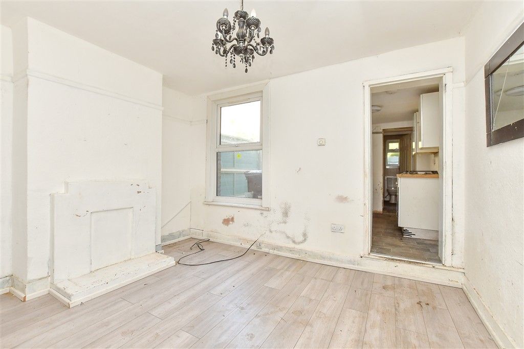 Property photo 3 of 8 Dining Room