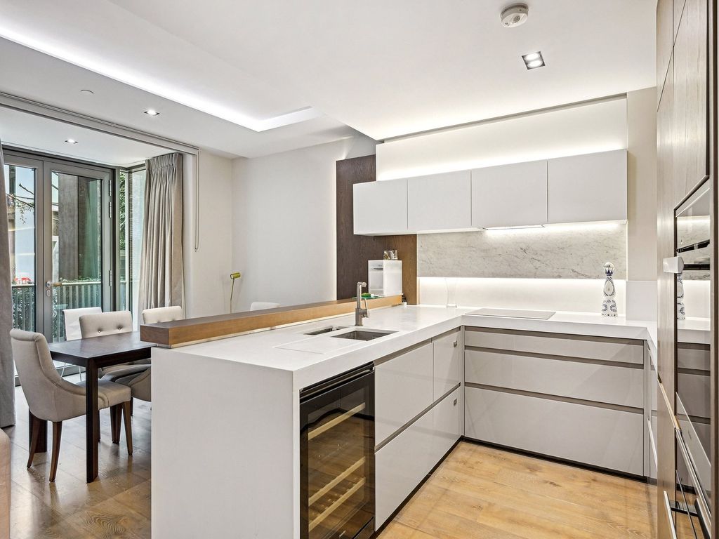 Property photo 1 of 13 Pearson Square