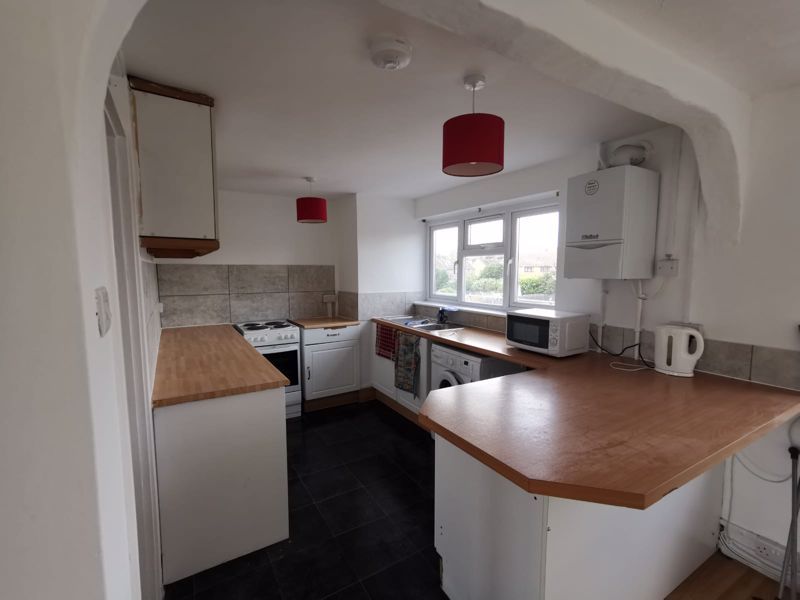 Property photo 2 of 6 Photo 6