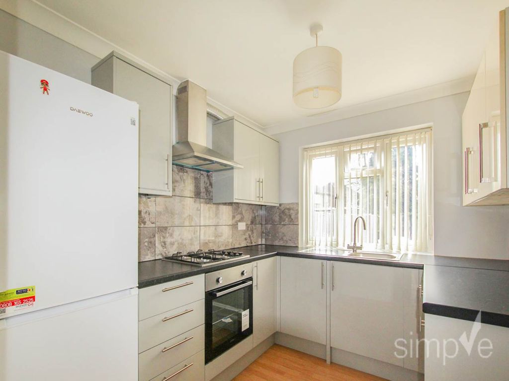 Property photo 1 of 7 Img_4207