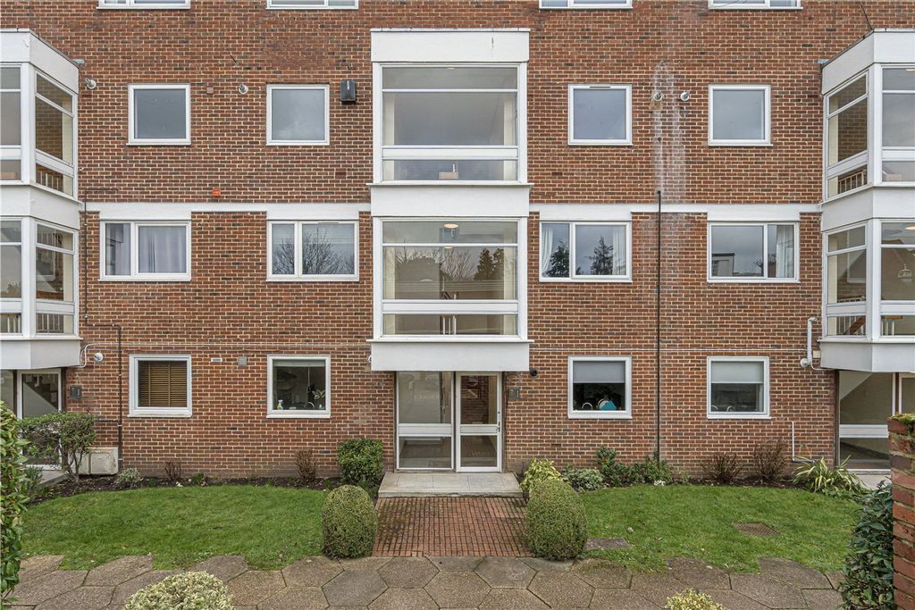 Property photo 2 of 16