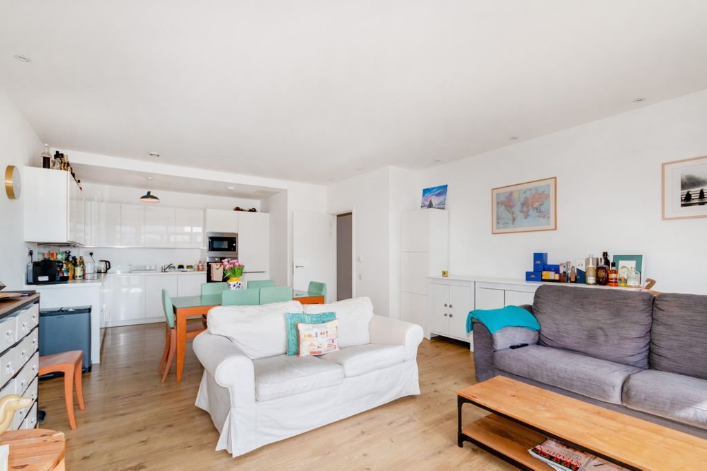 Property photo 2 of 10 Reception Room