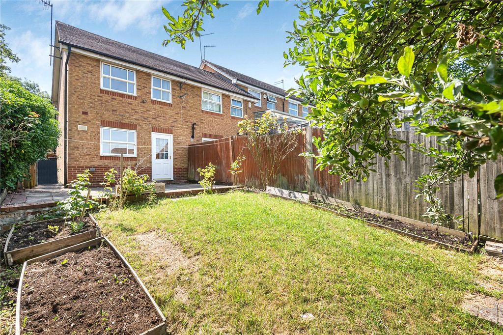 Property photo 2 of 13 Picture No. 19