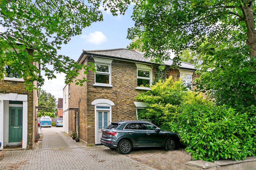 Property photo 1 of 11 Picture No. 24